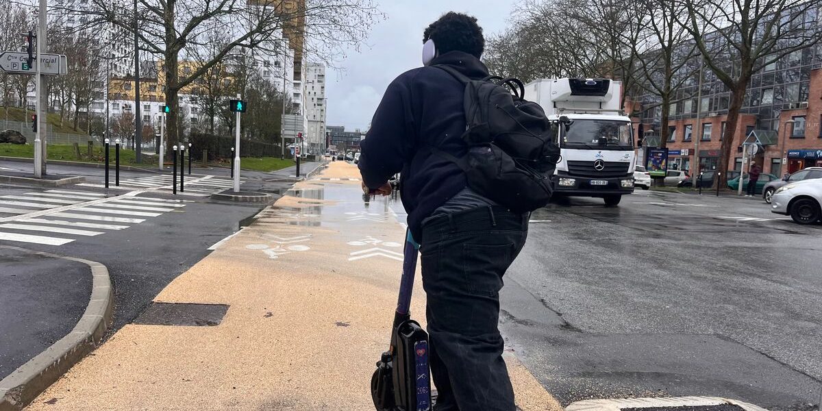 Teenager Dies in Electric Scooter Accident in Meaux, Safety Concerns Rise