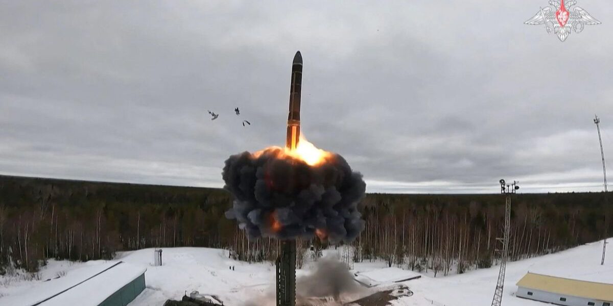 Russia Open to Nuclear Talks if UK, France Join After New START Ends