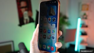 Lab Tests Reveal Heavy Cost of 'Anti-Spy' Screen Protectors