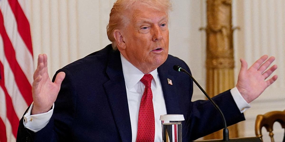 US Deploys Second Aircraft Carrier Amid Iran Tensions