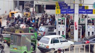 Federal Government Asks Provinces to Share Fuel Subsidy Burden