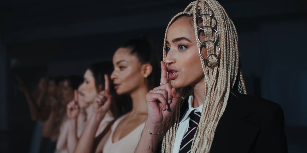 France's Eurovision 2025 Entry 'Rendez-vous!' Released by Singer Monroe
