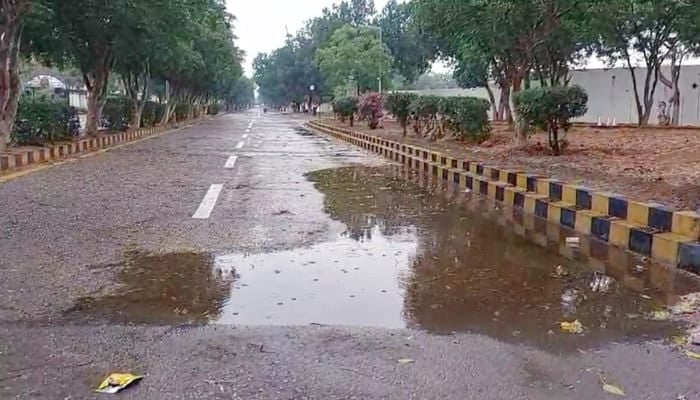 Karachi Faces More Heavy Rain After Deadly Storms Kill 19