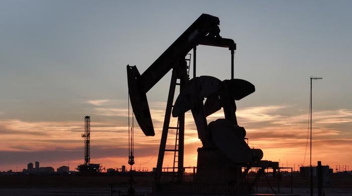 Gulf Ship Attacks Push Oil Above $100, Global Markets in Turmoil