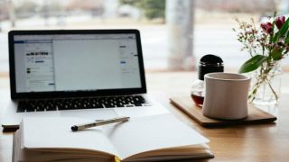 Pakistan Considers Remote Work, Online Classes to Save Energy