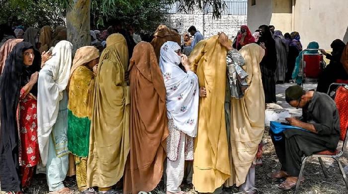 8 Women Killed, 80 Injured as Roof Collapses During Aid Distribution in Rahim Yar Khan