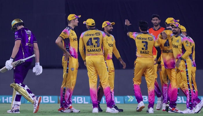 Peshawar Zalmi Crush Quetta Gladiators by 118 Runs