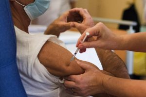 France Launches Spring COVID-19 Vaccination Campaign for Vulnerable Groups