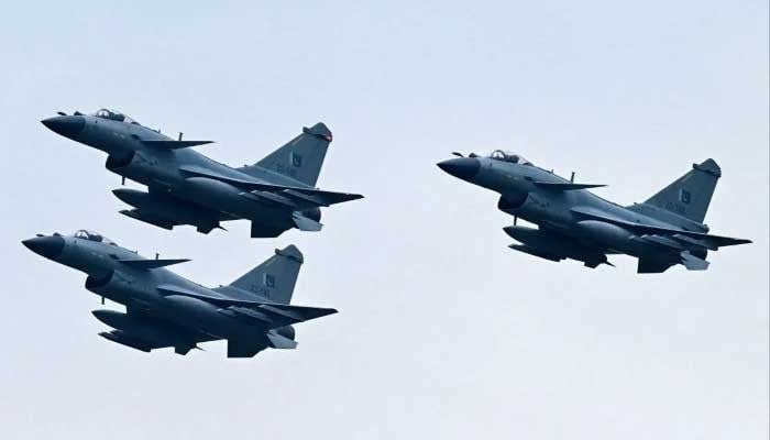 Pakistan Air Force Escorts Iranian Delegation Amid Israeli Strike Fears