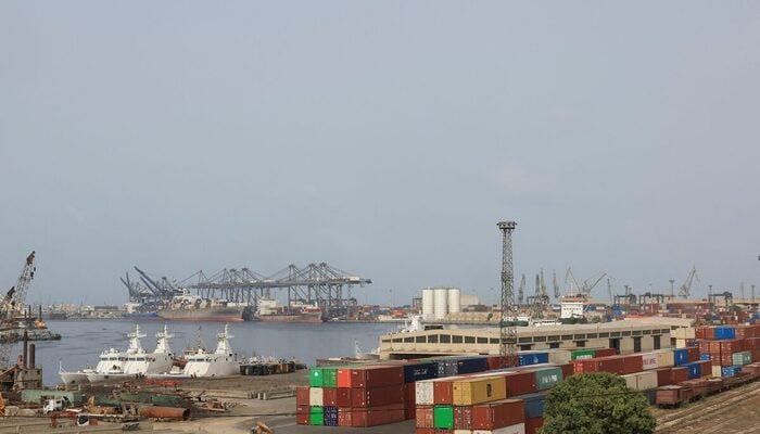 Pakistan Approves 6 Transit Routes for Iran Trade