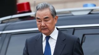 China Urges US-Iran Concessions in Mideast Ceasefire Push