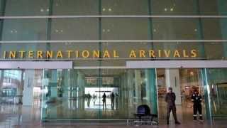 Pakistan Tightens Ebola Screening at Airports After WHO Alert