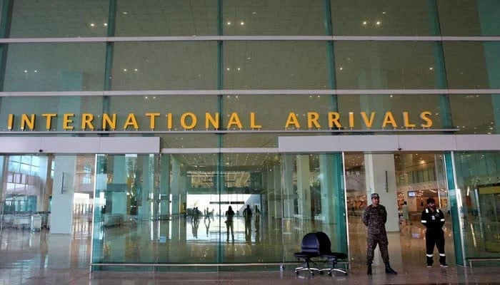 Pakistan Tightens Ebola Screening at Airports After WHO Alert